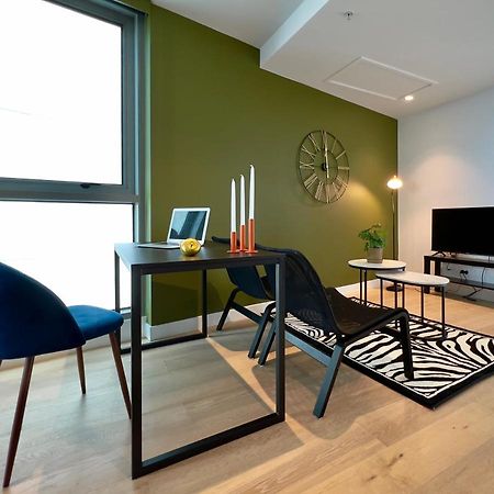 1 Brm, Sea View, Newly Renovated, Next To Crown Apartment เมลเบิร์น ภายนอก รูปภาพ