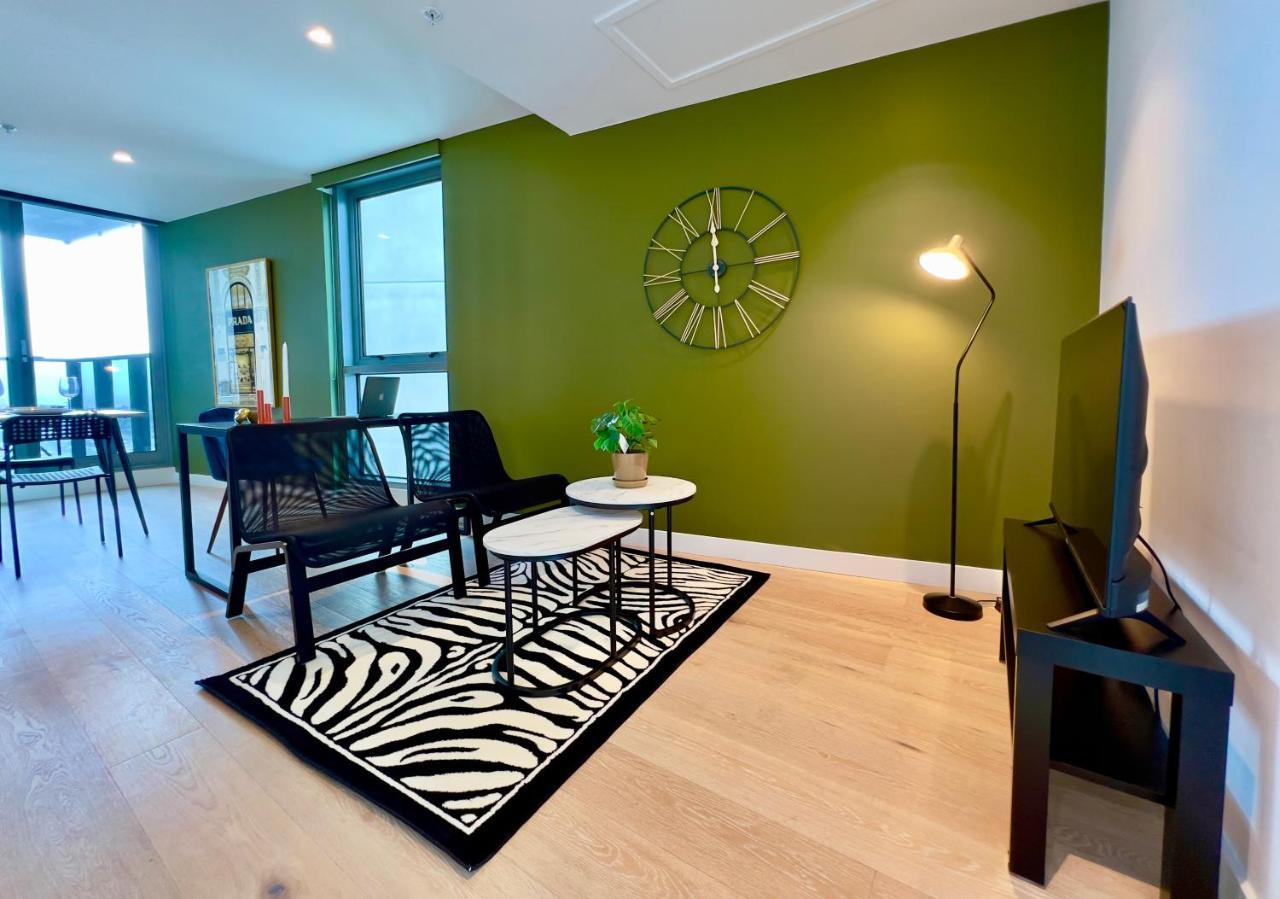 1 Brm, Sea View, Newly Renovated, Next To Crown Apartment เมลเบิร์น ภายนอก รูปภาพ